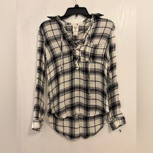 Self Esteem Black and White Plaid Flannel Top Woman’s Size XS